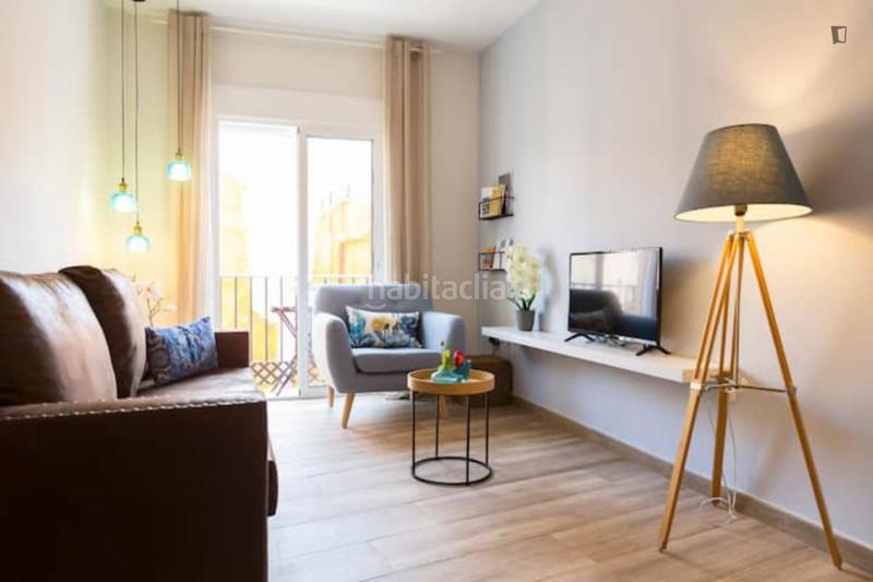 Foto ef696111-bfea-4767-b64f-556dcb23db0e. Miete appartement in La Merced Málaga