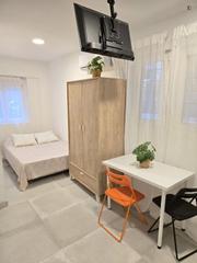 Alquiler Estudio en Lucero