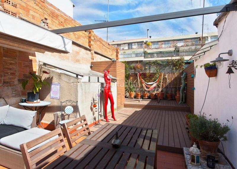 Foto 0a52d165-f699-4801-b497-411b15fc39b0. Rent studio with heating in Sant Antoni Barcelona