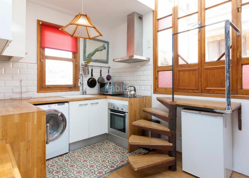 Foto c4573735-0253-4192-9e9a-c23db2d3dd0e. Rent studio with heating in Sant Antoni Barcelona