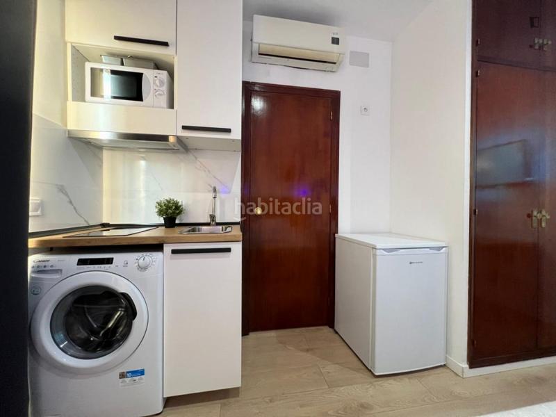 Foto 5e61818f-8468-41fe-864c-b1517276b630. Alquiler estudio en Arapiles Madrid