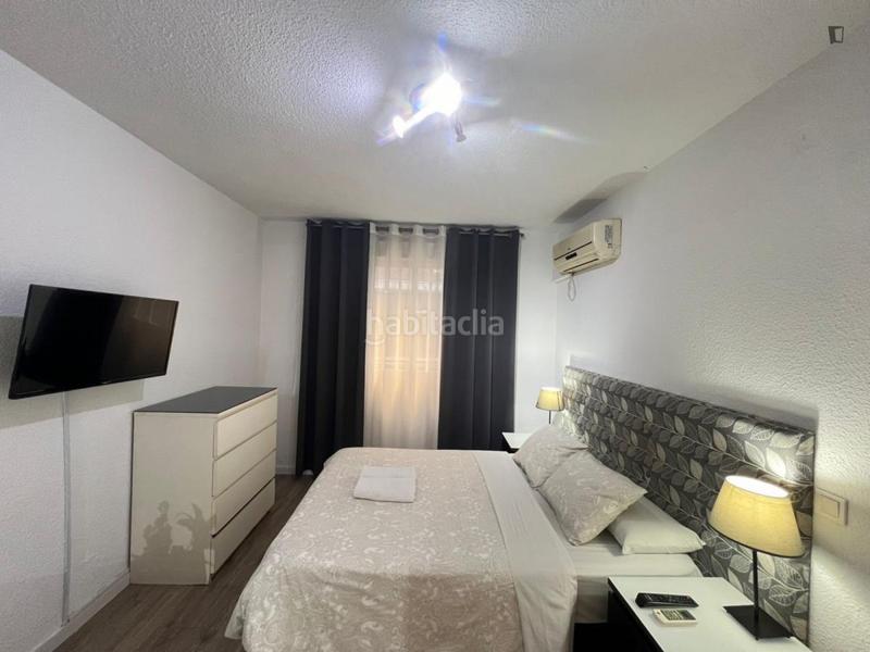 Foto 2b475249-cbbc-40cf-8855-3fa302ab2f72. Alquiler estudio en Arapiles Madrid