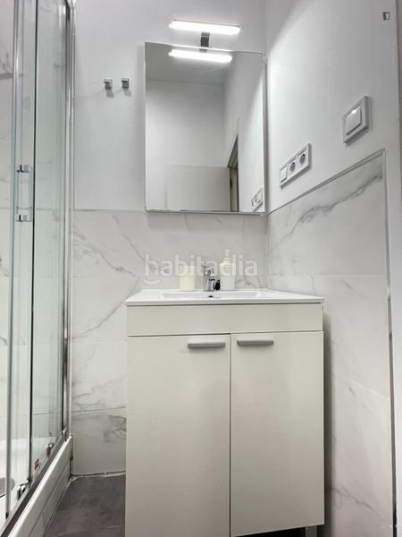 Foto e30de79b-5553-465f-91ba-03f01f95a6a7. Alquiler estudio en Arapiles Madrid