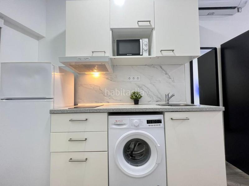 Foto 8f5a33f6-093b-41de-be1c-6fc466b7d952. Rent studio with heating in Arapiles Madrid