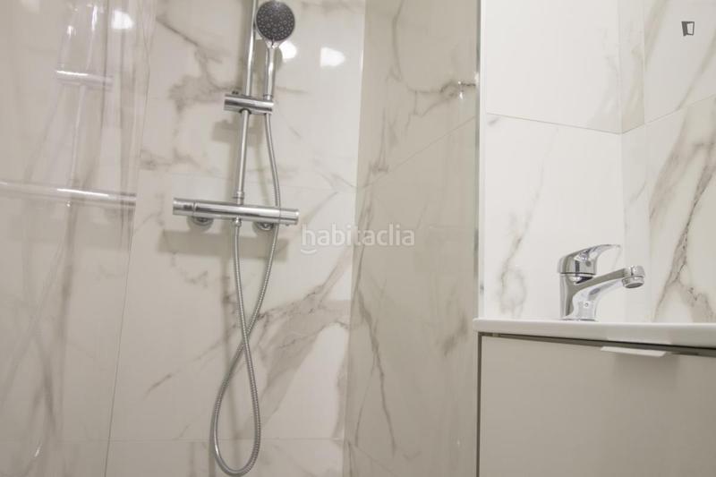 Foto f42a246e-e7e6-4d55-862d-721b7fe2acbc. Location studio dans Universidad-Malasaña Madrid