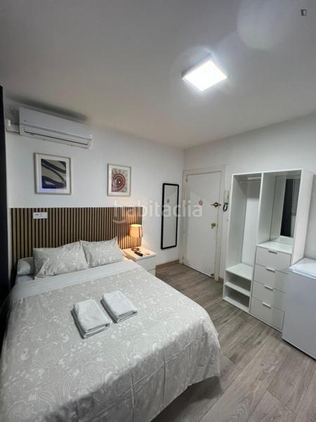 Foto c4066394-68b2-46af-95ac-95f8e1504c39. Rent studio with heating in Arapiles Madrid
