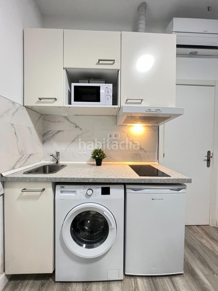 Foto 118c2507-2640-4292-ba5b-d2db632c844c. Rent studio with heating in Arapiles Madrid