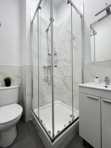 Foto 334960af-0d32-4230-9e79-bc63da03cd0e. Rent studio with heating in Arapiles Madrid