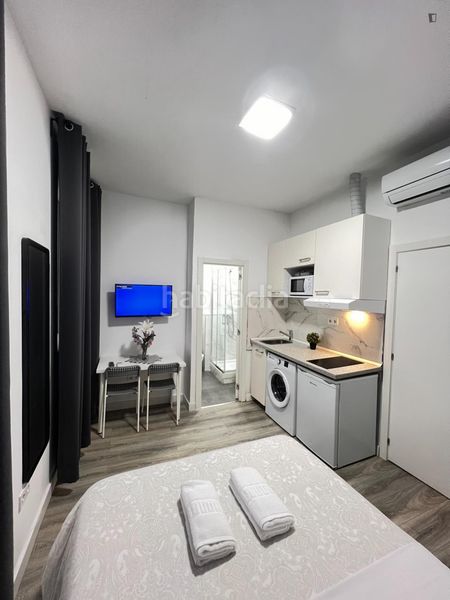 Foto a6c2b154-9b00-4fdc-8666-c27f774fbf7a. Rent studio with heating in Arapiles Madrid