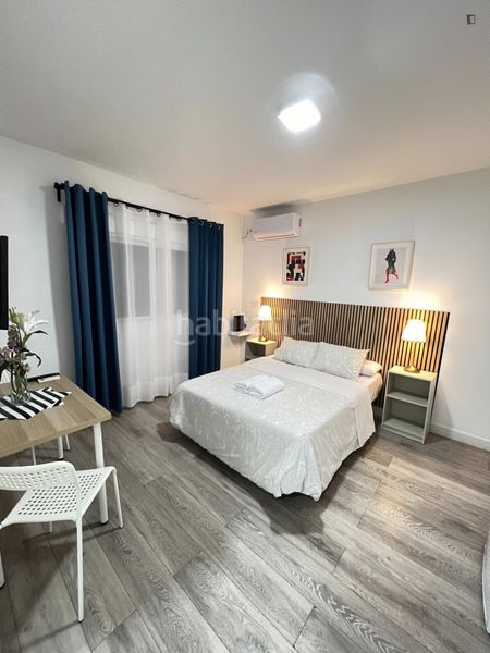 Foto 619bf920-756f-4bec-b2d5-57fb9b720b2c. Miete studiowohnung mit heizung in Arapiles Madrid