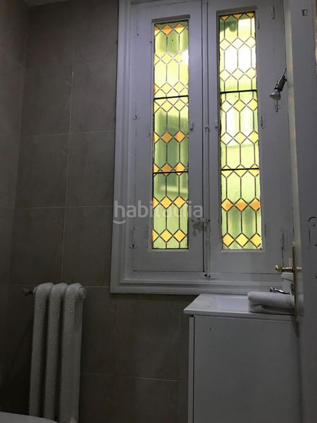 Foto fdef422a-0c78-4229-bfe0-9ae1257c0e2a. Location studio avec chauffage dans Gaztambide Madrid