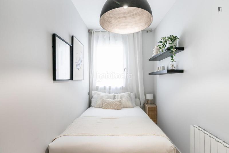 Foto 3d2129df-7bea-4044-86af-21a19865045d. Rent apartment with heating in Gòtic Barcelona