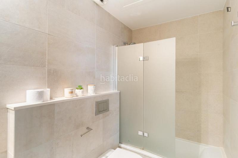 Foto f1acf691-383f-4091-b49e-27d0346c89a6. Rent apartment with heating in Gòtic Barcelona