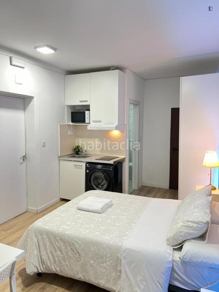 Foto 44adc0b5-5daf-43b6-a542-a647626dadeb. Location studio avec chauffage dans Arapiles Madrid