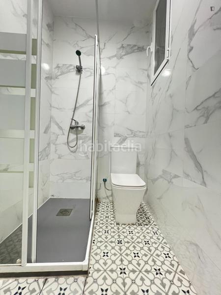 Foto 64f296c7-825e-4eb9-81f0-31c51efd3ff0. Location studio avec chauffage dans Arapiles Madrid