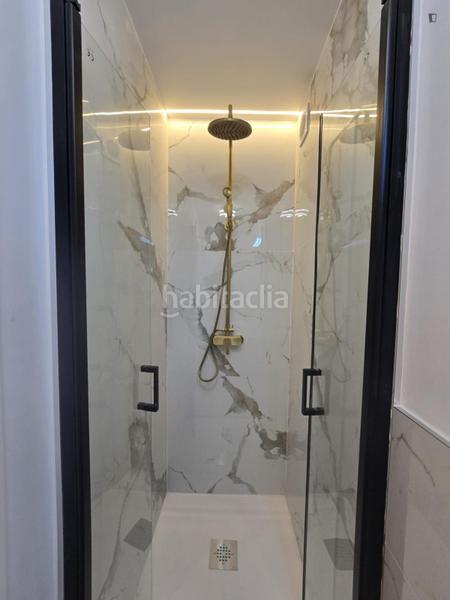 Foto ab51aee3-31c8-47a9-9684-c3fd80fed231. Affitto casa in Valdeacederas Madrid