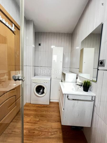 Foto d15fc623-646a-4632-a96c-806ffe9937e2. Rent studio with heating in Arapiles Madrid