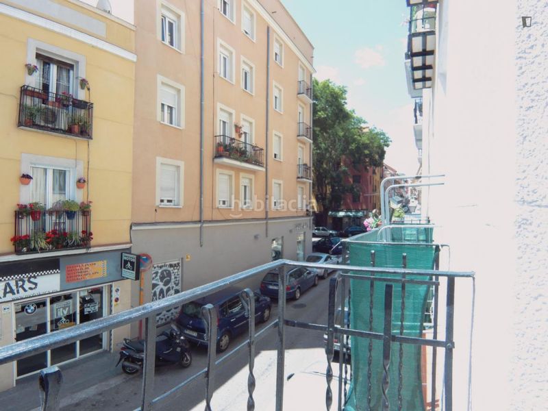 Foto e7c5d851-a6f4-41d0-9f0e-9c51578006af. Location studio dans Puerta del Ángel Madrid