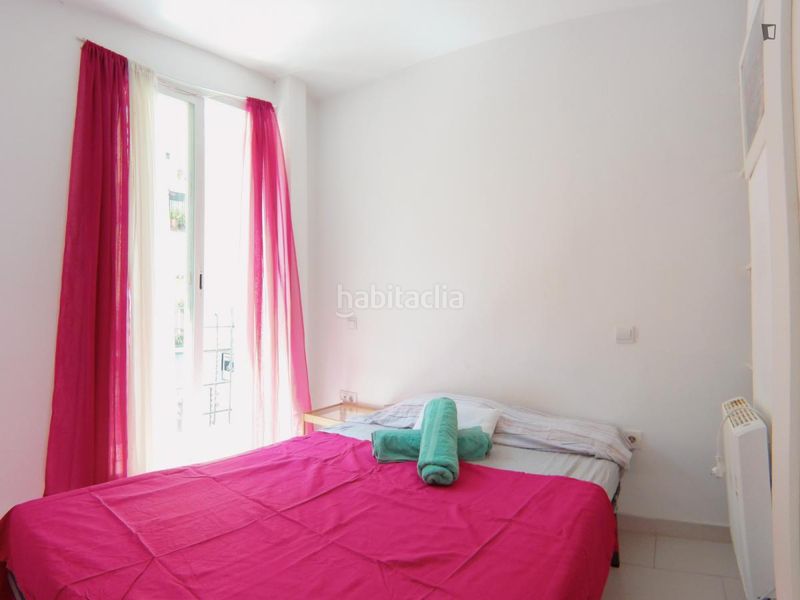 Foto ebb84684-9c19-4fcb-9d23-9f69bc3425c6. Location studio dans Puerta del Ángel Madrid
