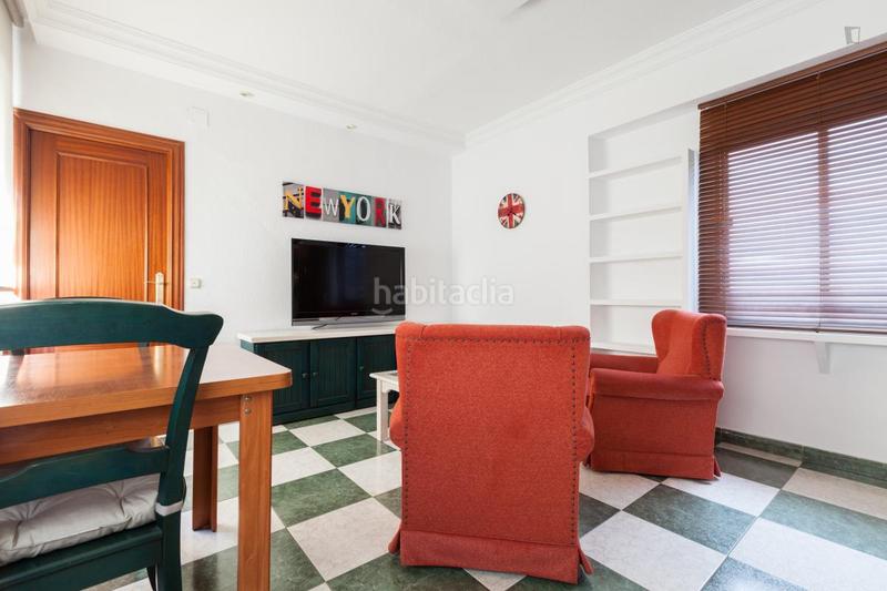 Foto 2c535991-1f4a-41b0-9f1b-a2cb51bf6428. Alquiler casa en Cervantes Granada