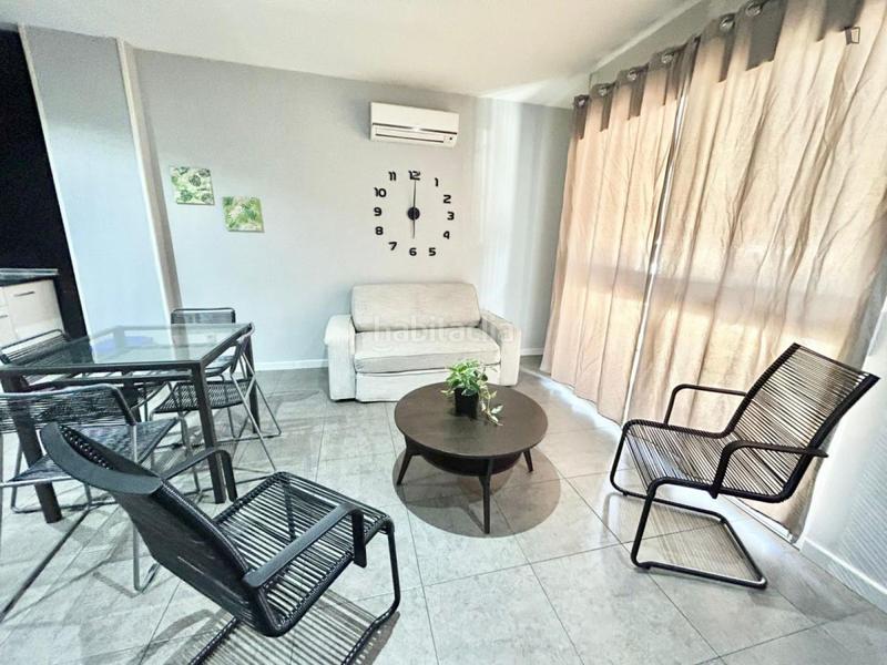 Foto d991b8c2-c640-4d21-9a5e-341e3cc4f462. Rent apartment in Entrevías Madrid