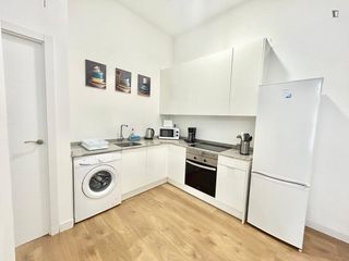 Rent Apartment in Las Águilas