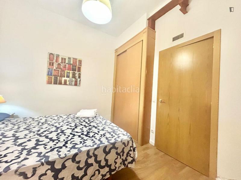 Foto 9cb5576e-9a95-4044-8c32-2d5b7f9a54e1. Lloguer apartament a Embajadores-Lavapiés Madrid