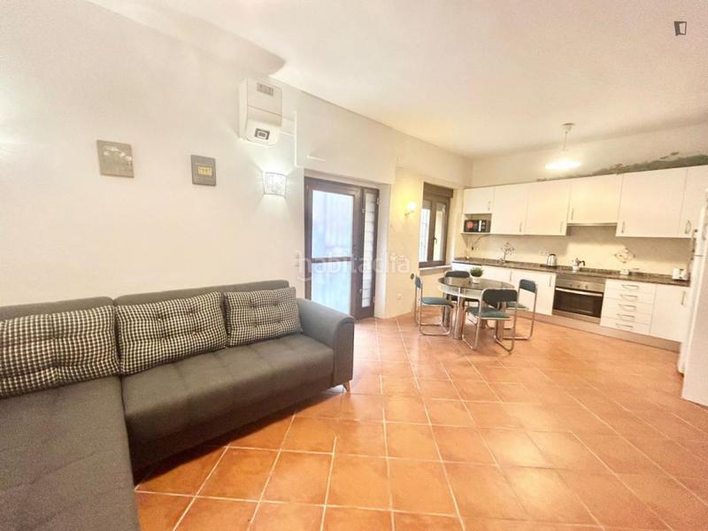 Foto 14461b17-6ea3-42a8-8884-2a2561e0d797. Alquiler apartamento en Embajadores-Lavapiés Madrid