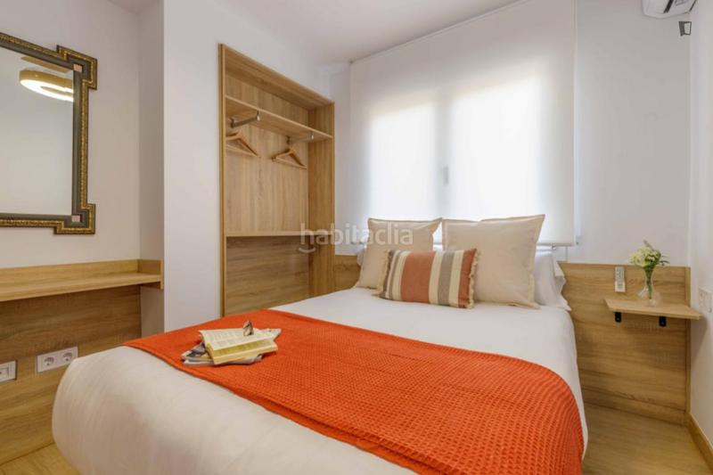 Foto 566b1bf9-8159-4304-b312-dd113c2e9532. Alquiler apartamento en El Molinillo - Capuchinos Málaga