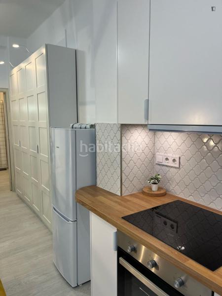 Foto 2b6f55e9-6108-457a-86a1-0a96ea99e015. Alquiler estudio en Torrefiel Valencia