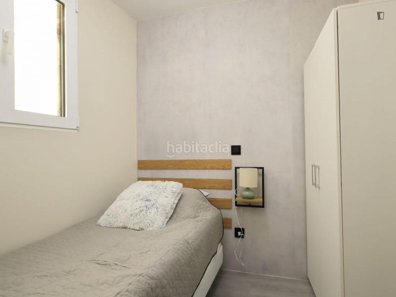 Foto 5ee2eff7-668f-41b4-adaf-7dc2b7a93e75. Lloguer apartament amb calefacció a Embajadores-Lavapiés Madrid