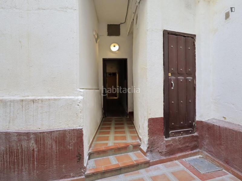 Foto 7ff2df46-636d-4464-b3c9-008f0cd5aabe. Lloguer apartament amb calefacció a Embajadores-Lavapiés Madrid