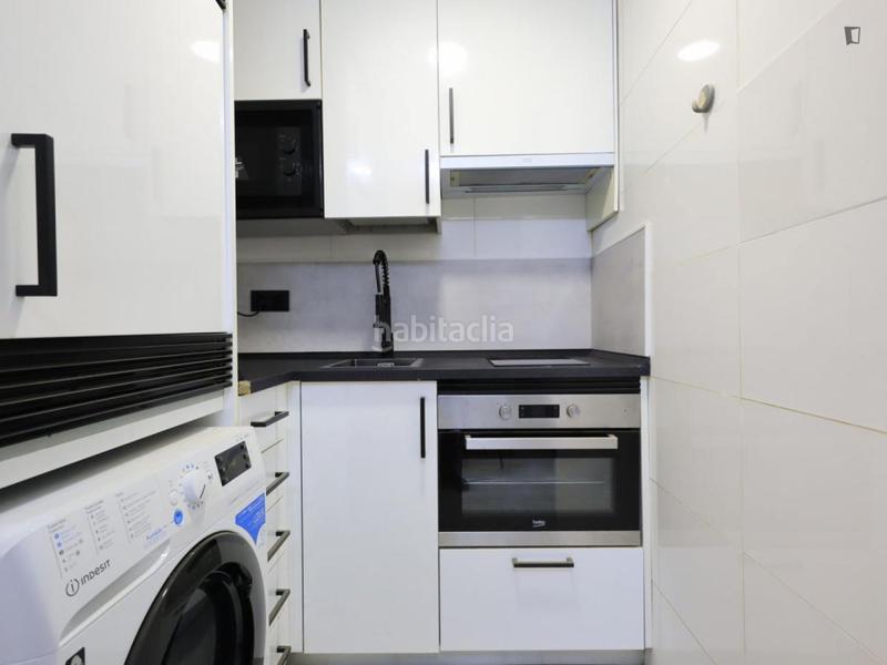 Foto 1a224136-62f4-4557-985d-f656c531c9e4. Miete appartement mit heizung in Embajadores-Lavapiés Madrid