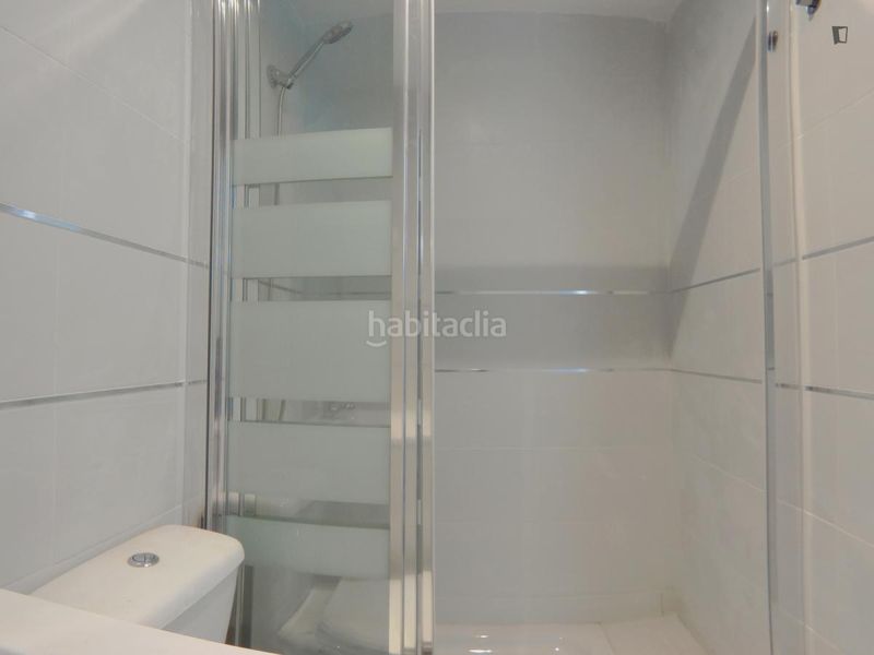 Foto 08151245-75cf-4037-971f-f6aa1340a50a. Miete studiowohnung in Pradolongo Madrid