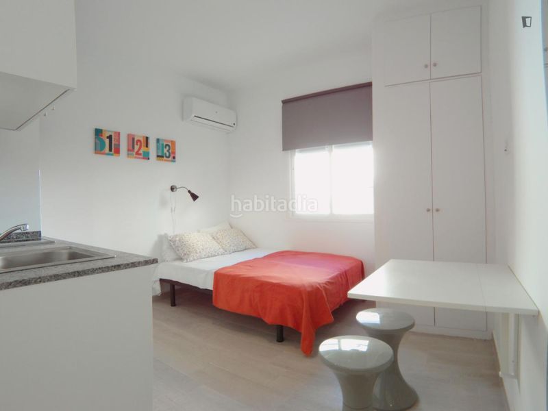 Foto 1621d327-a851-4a1a-8def-93debed2e386. Miete studiowohnung in Pradolongo Madrid