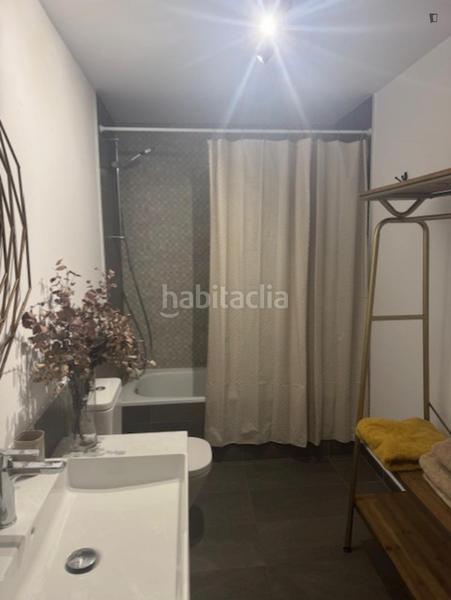 Foto 14978ad6-6f07-41da-8628-aedc0f10bfd9. Location appartement avec chauffage dans Entrenúcleos Dos Hermanas
