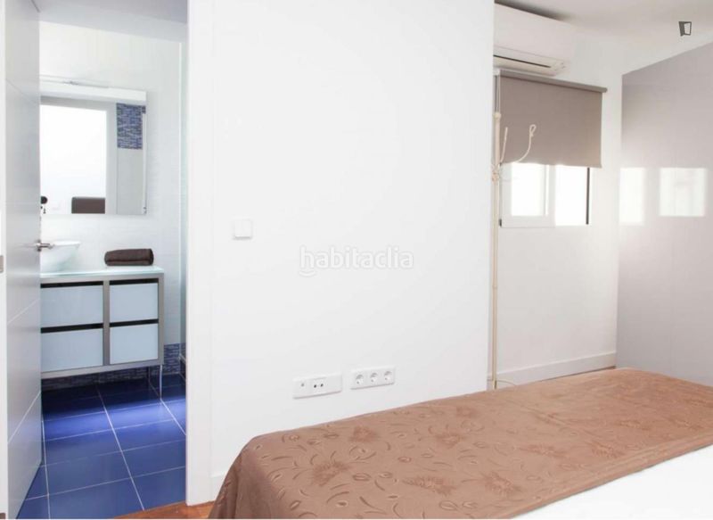 Foto 1d83b487-b20c-4afc-ac66-95ccb5110259. Lloguer apartament a Sol Madrid