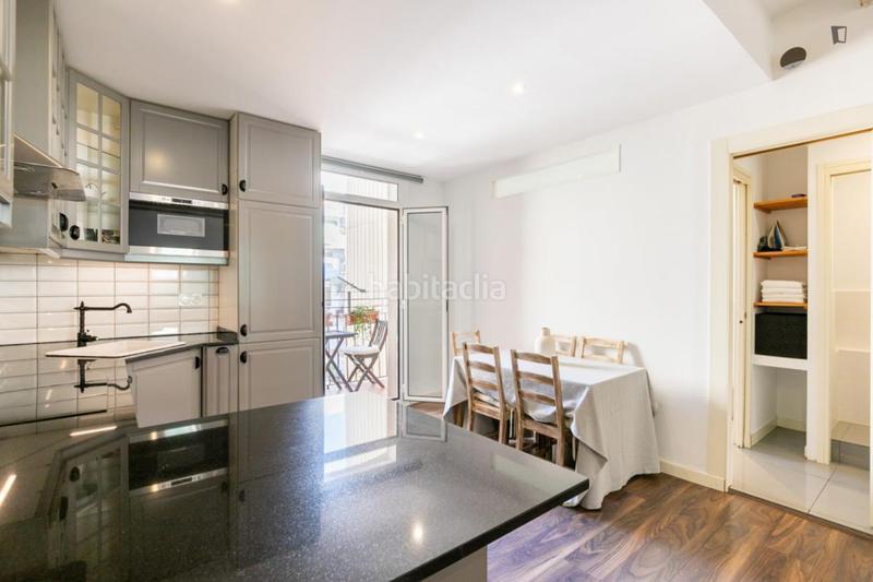 Foto 34c159f5-92b1-44a2-a98a-3d9e2b90f8fc. Location appartement avec chauffage dans El Poble Sec - Parc de Montjuïc Barcelona