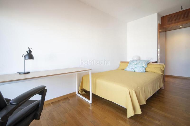 Foto f0905d1a-d3fd-490e-81ae-95462829e3f5. Location appartement dans L´Antiga Esquerra de l´Eixample Barcelona