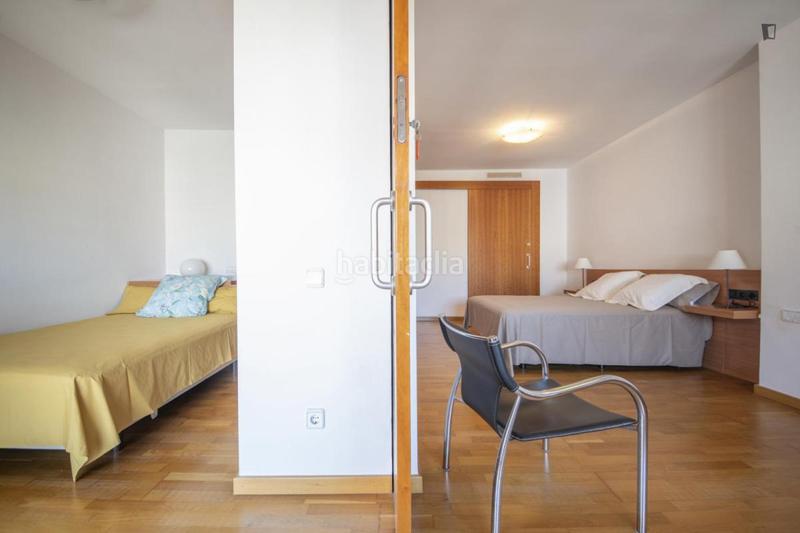 Foto 128f028c-34ef-4bc3-a46d-63a1e7bcc3e9. Miete appartement in L´Antiga Esquerra de l´Eixample Barcelona