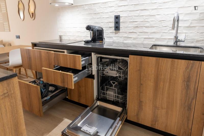 Foto 18283607-d138-47b8-8143-871faa32d8b7. Alquiler apartamento en Raval Barcelona