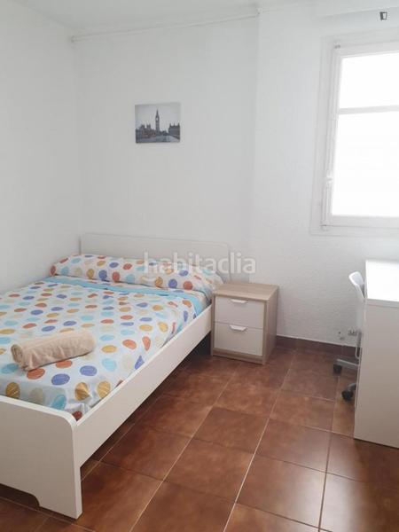 Foto 4104549a-3229-4f54-8d0e-923a6f29ddee. Alquiler apartamento en Aiora Valencia