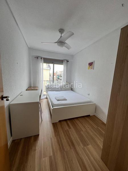 Foto 7b5d129e-af4a-456e-bb7d-e5ea45814579. Alquiler apartamento en Aiora Valencia