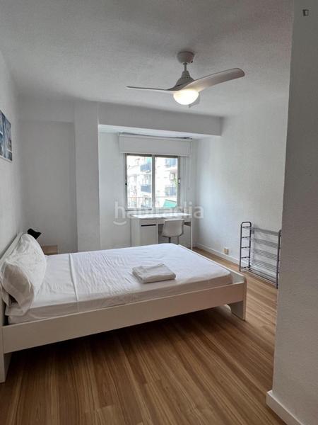 Foto 9046ca0f-5223-40c3-b16a-65d26c8e486c. Alquiler apartamento en Aiora Valencia