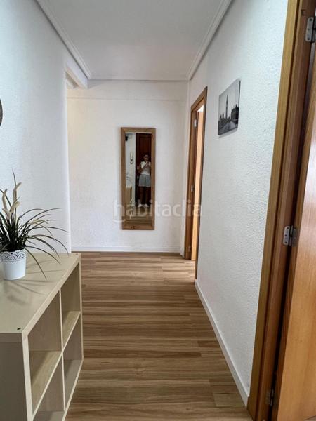 Foto c6b50b85-229a-4def-b91d-c5169ef51952. Miete appartement in Aiora Valencia