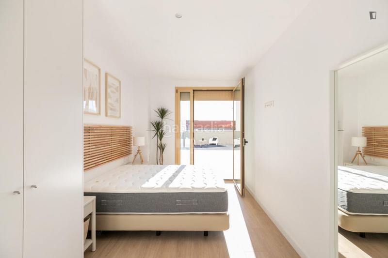 Foto c5c3983a-f3f9-4e31-866b-40ae40bf628b. Location appartement dans Gorg Badalona
