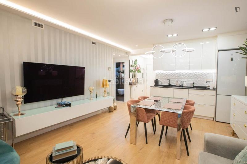 Foto 4ac416da-7fad-4d80-a16e-f903339704f9. Lloguer apartament a Ríos Rosas-Nuevos Ministerios Madrid