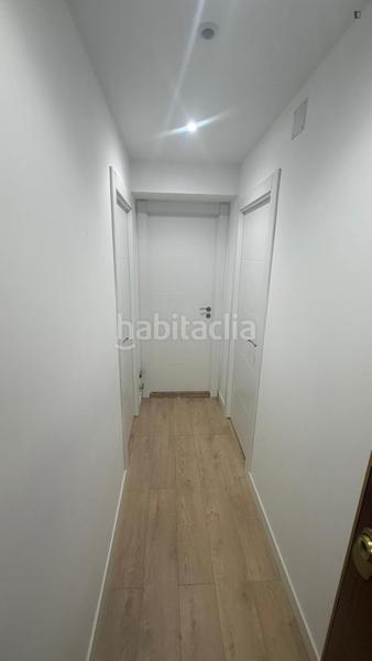 Foto c5a40600-bc8e-4ddb-ad8d-8550f7197711. Location studio dans San Cristóbal Madrid