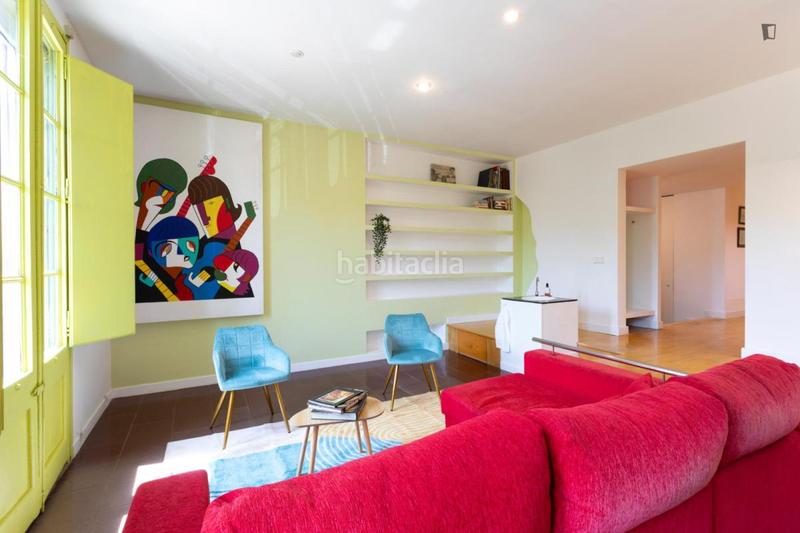 Foto 247fd2ca-2e3d-4070-8108-e76f7f0fc7b3. Lloguer apartament a Raval Barcelona
