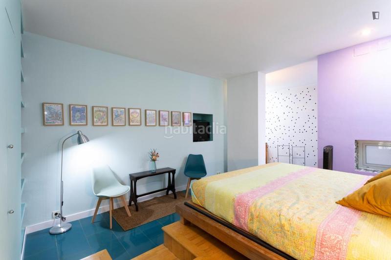 Foto dba51538-b4c8-432c-ac9e-e95e9a8722e7. Lloguer apartament a Raval Barcelona